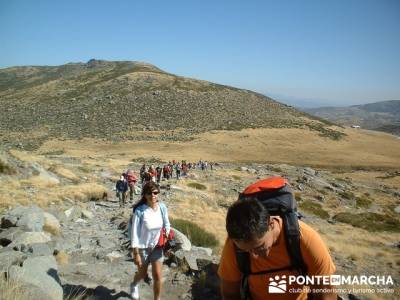 Laguna Grande de Gredos - Sierra de Gredos; viajar en semana santa; viajes en diciembre